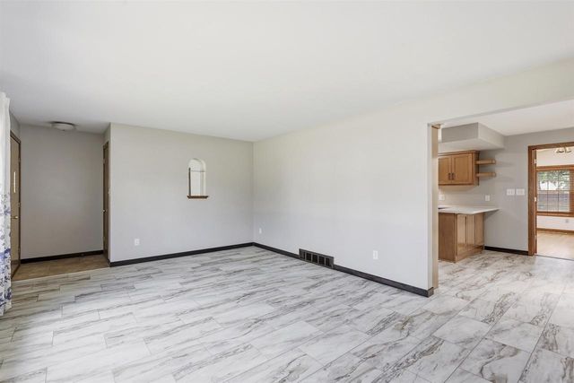 3517 W FLORIDA AVENUE, Appleton, WI 54914