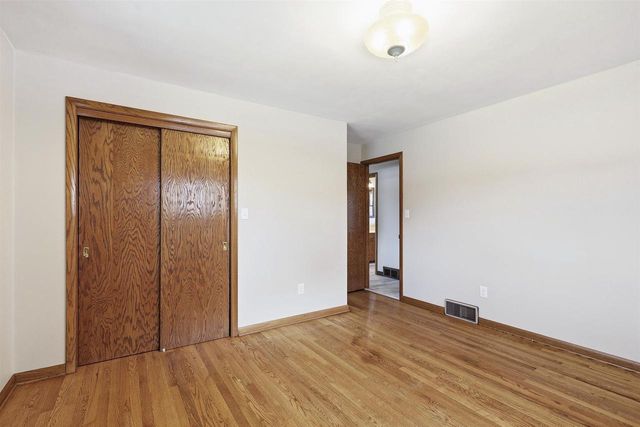 3517 W FLORIDA AVENUE, Appleton, WI 54914