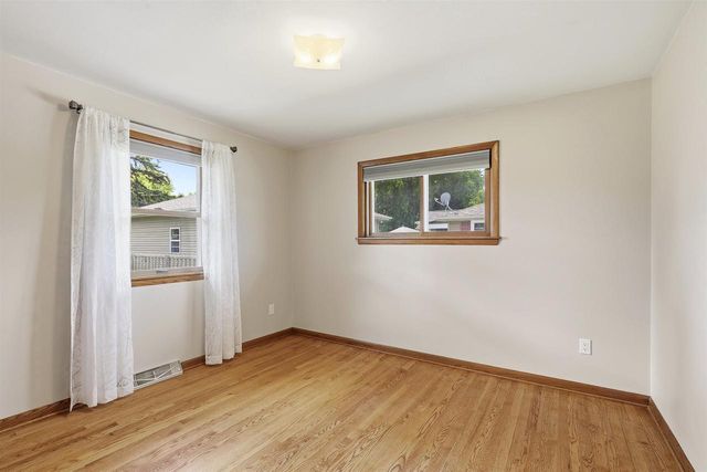 3517 W FLORIDA AVENUE, Appleton, WI 54914