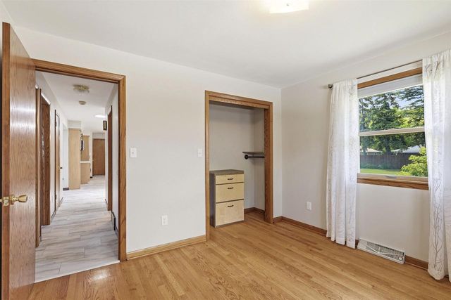 3517 W FLORIDA AVENUE, Appleton, WI 54914
