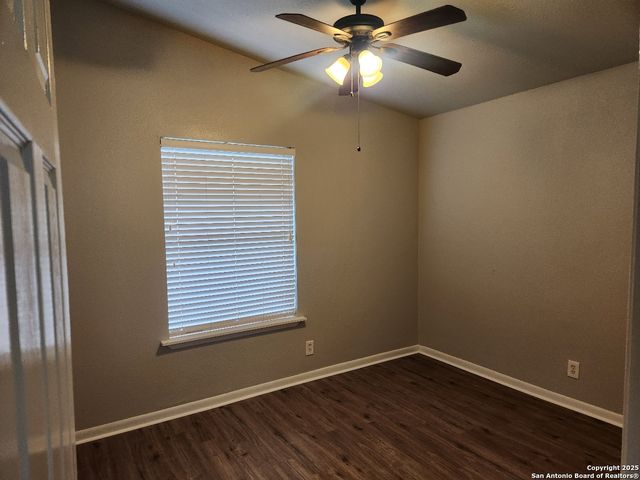 6018 Royal Valley, San Antonio, TX 78242