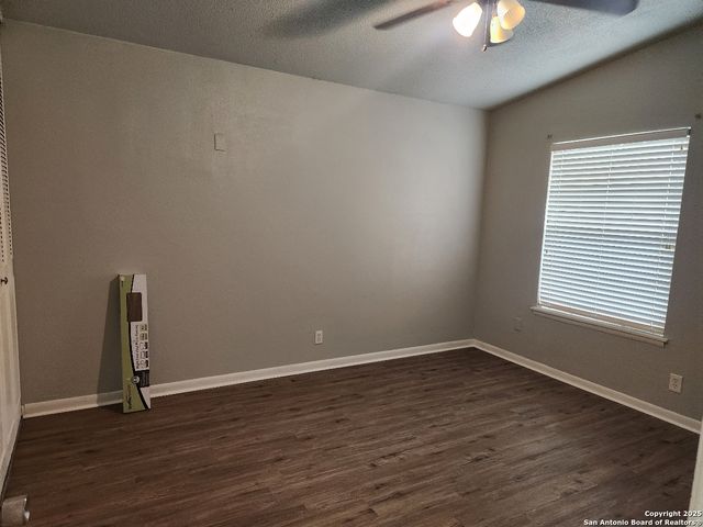 6018 Royal Valley, San Antonio, TX 78242