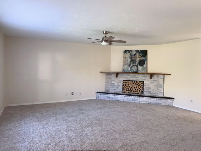 629 Wandering Way Drive, Allen, TX 75002