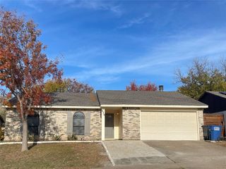 629 Wandering Way Drive, Allen, TX 75002
