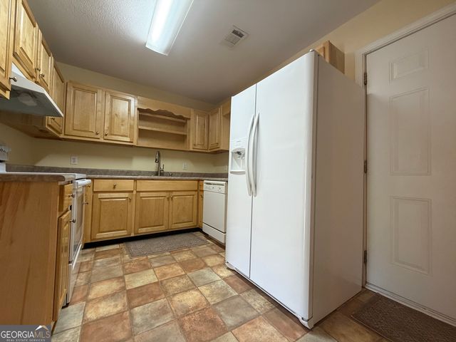 91 Wilson Street, Hazlehurst, GA 31539