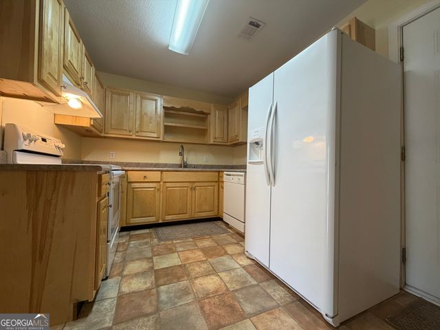 91 Wilson Street, Hazlehurst, GA 31539