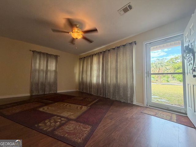 91 Wilson Street, Hazlehurst, GA 31539