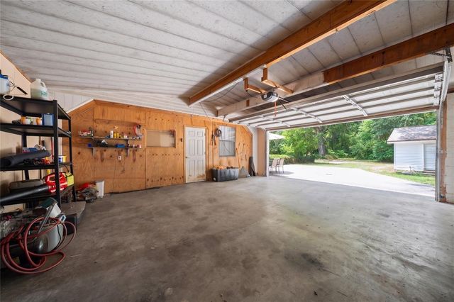 1985 NE 97TH STREED ROAD, Anthony, FL 32617