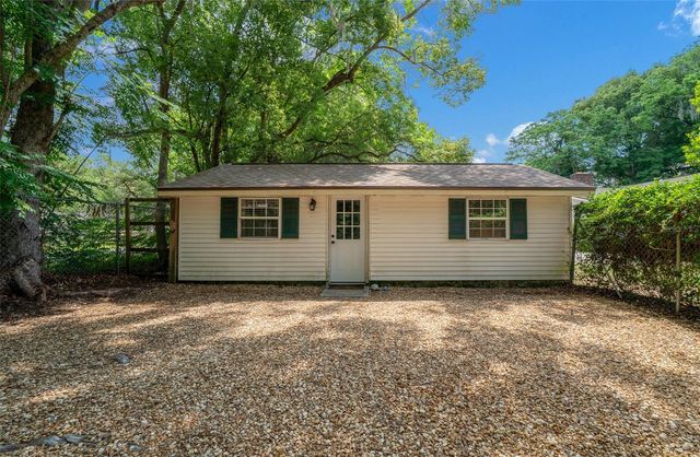 1985 NE 97TH STREED ROAD, Anthony, FL 32617