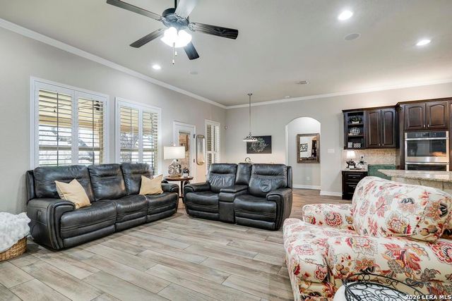 30172 Setterfeld, Fair Oaks Ranch, TX 78015