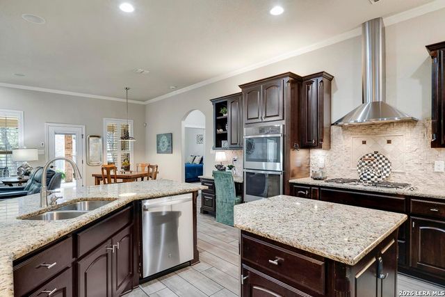 30172 Setterfeld, Fair Oaks Ranch, TX 78015