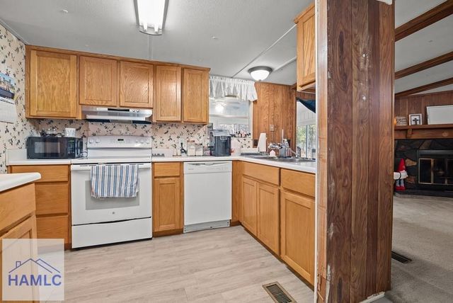 190 Bower Drive, Jesup, GA 31546