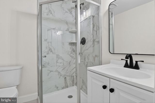 8715 BRETTON WOODS DR, Manassas, VA 20110