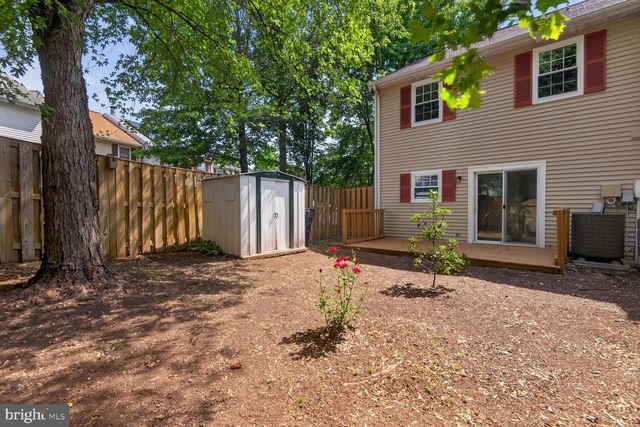 8715 BRETTON WOODS DR, Manassas, VA 20110