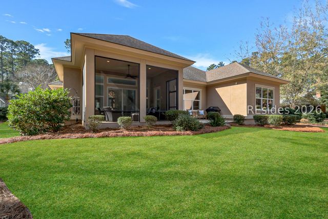 14 Myrtle Bank Rd, Hilton Head Island, SC 29926