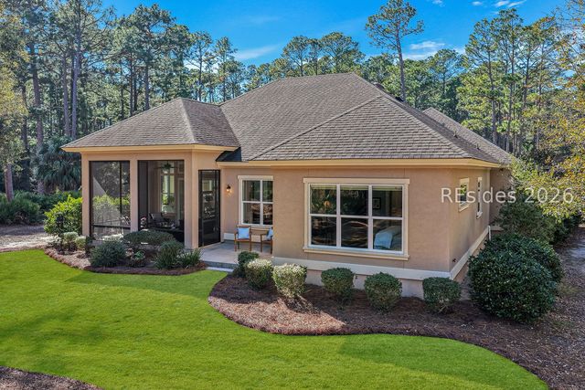 14 Myrtle Bank Rd, Hilton Head Island, SC 29926