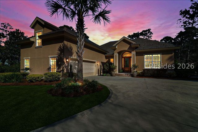 14 Myrtle Bank Rd, Hilton Head Island, SC 29926