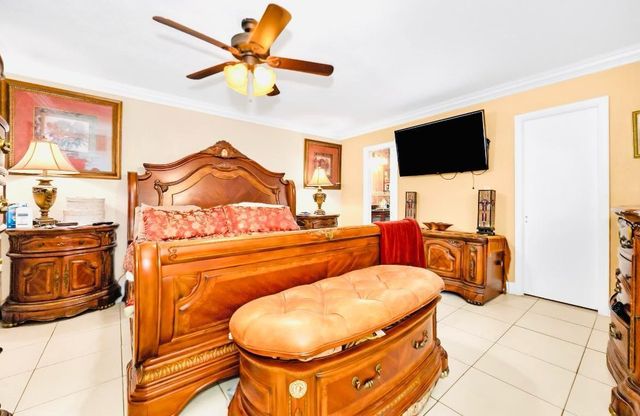 5101 SW 6 Place, Margate, FL 33068