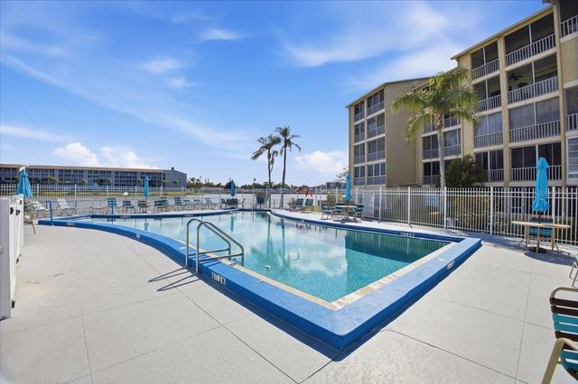 3710 LAKE BAYSHORE DRIVE k416, Bradenton, FL 34205