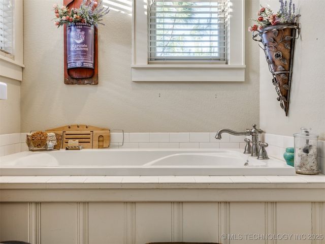 55 Boardwalk, Carlton Landing, OK 74432