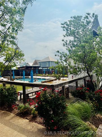 55 Boardwalk, Carlton Landing, OK 74432