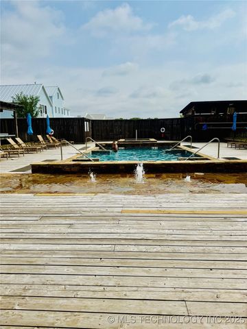 55 Boardwalk, Carlton Landing, OK 74432