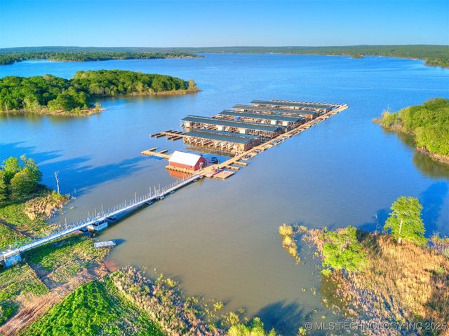 55 Boardwalk, Carlton Landing, OK 74432