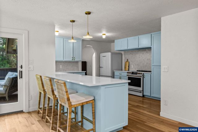 3915 NW Sitka Pl, Corvallis, OR 97330