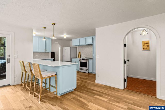 3915 NW Sitka Pl, Corvallis, OR 97330