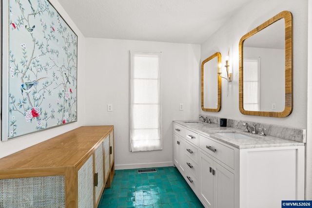 3915 NW Sitka Pl, Corvallis, OR 97330