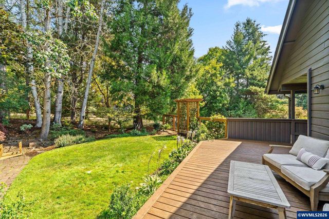 3915 NW Sitka Pl, Corvallis, OR 97330