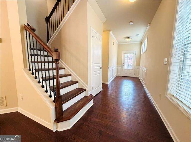 6215 Crested Moss Drive, Alpharetta, GA 30004