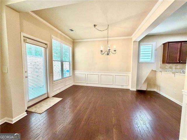 6215 Crested Moss Drive, Alpharetta, GA 30004