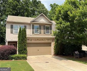 6215 Crested Moss Drive, Alpharetta, GA 30004