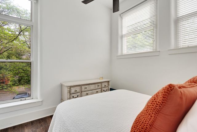 519 S Edgewood St Apt 202, Memphis, TN 38104