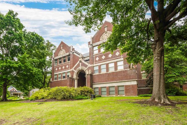 519 S Edgewood St Apt 202, Memphis, TN 38104