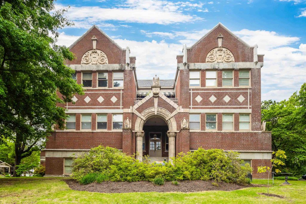 519 S Edgewood St Apt 202, Memphis, TN 38104