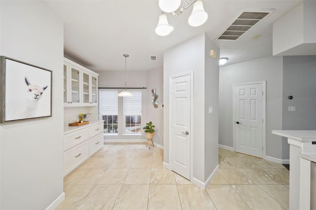 2351 Summit Way Court, Kingwood, TX 77339