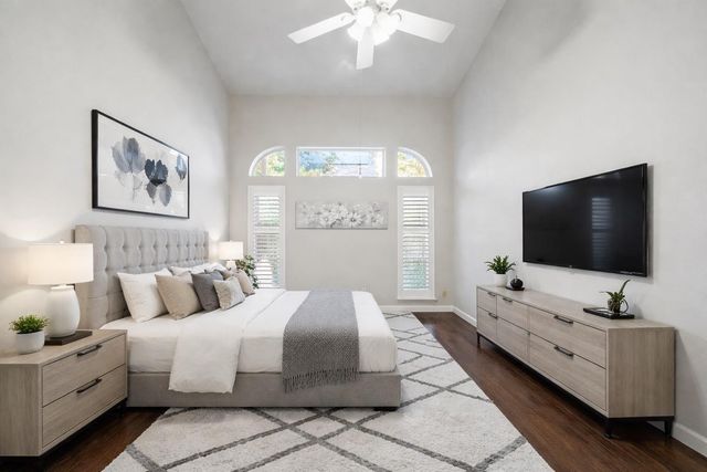 2351 Summit Way Court, Kingwood, TX 77339