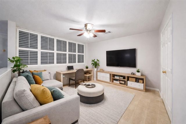 2351 Summit Way Court, Kingwood, TX 77339