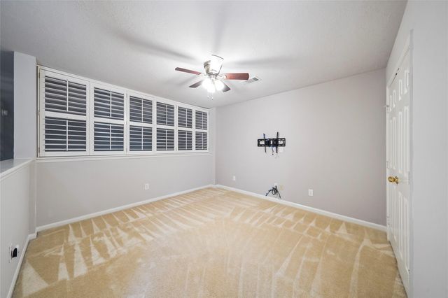 2351 Summit Way Court, Kingwood, TX 77339