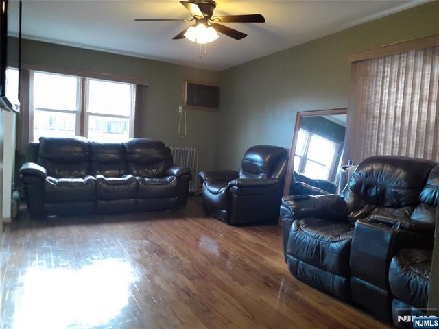 75 PRESTON Street, Ridgefield Park, NJ 07660