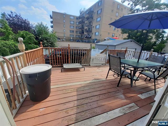 75 PRESTON Street, Ridgefield Park, NJ 07660