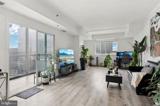 1211 S Eads St Apt 1701, Arlington, VA 22202