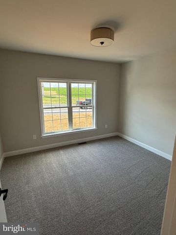 111 STARLIGHT LANE, Lebanon, PA 17046