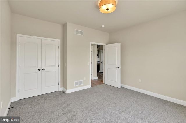 111 STARLIGHT LANE, Lebanon, PA 17046