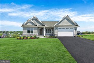 111 STARLIGHT LANE, Lebanon, PA 17046