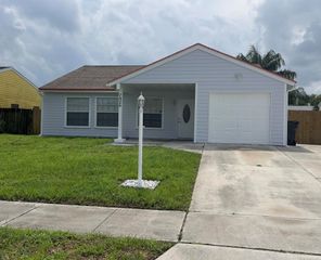 7926 Burlwood Lane, Lake Worth, FL 33467