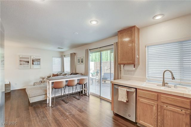 1124 Milpas Lane, Las Vegas, NV 89134