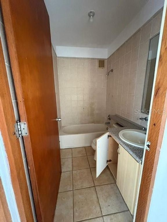 Image 12 of property listing at calle 5 COSTA DORADA I B201, Rio Grande, PR 00745